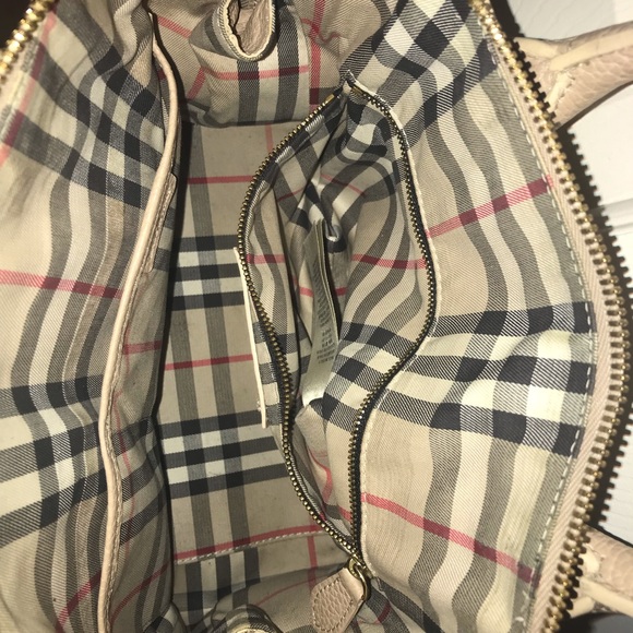 Authentic Burberry handbag in bone - make offer! - Picture 4 of 13